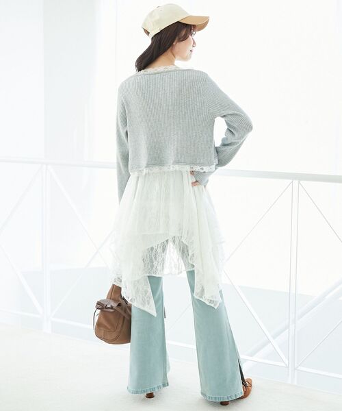 MAJESTIC LEGON（マジェスティックレゴン）の「レースフリルカーディガン（カーディガン/ボレロ・レディース・ボルドー/ピンク/アイボリー/ブラック/グレー・MEDIUM）」の9枚目の写真