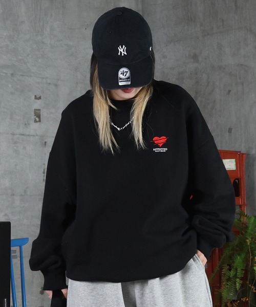 セール】AW 裏起毛 ハートワンポイント刺繍クルーネックスウェット