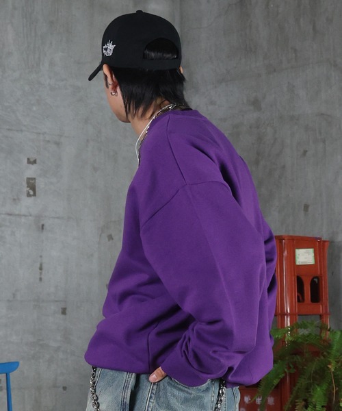 ILL'S（イルズ）の「裏起毛 ハートワンポイント刺繍クルーネックスウェット メンズ レディース ユニセックス（スウェット・メンズ・パープル/ホワイト/ブラック・M/L）」の21枚目の写真