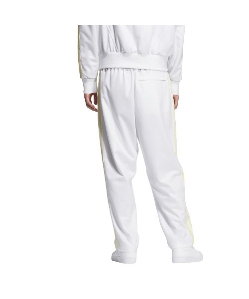 adidas(アディダス)の「アディダス adidas Staygold ルーズフィット フルレングス オープンヘム トラックパンツ(その他パンツ・メンズ・ホワイト×ゴールド/ブラック×ゴールド・S/M/L/LL/3L)」の3枚目の写真