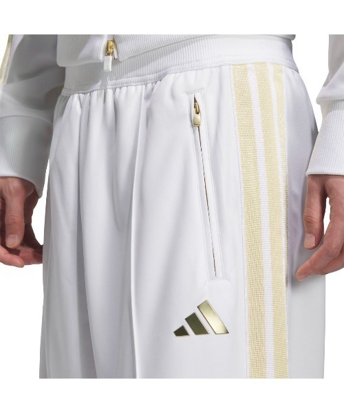 adidas(アディダス)の「アディダス adidas Staygold ルーズフィット フルレングス オープンヘム トラックパンツ(その他パンツ・メンズ・ホワイト×ゴールド/ブラック×ゴールド・S/M/L/LL/3L)」の5枚目の写真