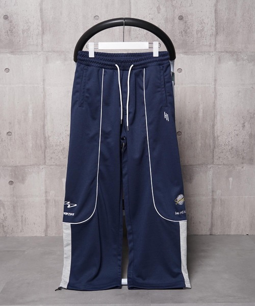 1111clothing(ワンフォークロージング)の「パイピング デザイン スウェットパンツ / Piping Design Sweatpants(スウェットパンツ・メンズ・ブラック/ネイビー/グレー・L/M)」の2枚目の写真