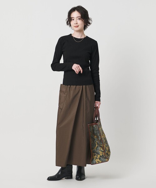 UNITED ARROWS(ユナイテッドアローズ)の「コットン フライス ロング カットソー(Tシャツ/カットソー・レディース・ブラック/ホワイト・FREE)」の5枚目の写真
