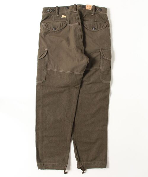 RRL(ダブル アール エル)の「レジメント フィット パネルド ツイル カーゴ パンツ(カーゴパンツ・メンズ・グリーン系1・32/30/31/30/30/30/29/30/28/30/38/32/36/32/34/32/32/32)」の2枚目の写真