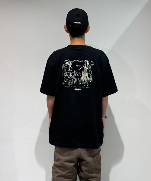 MFC STORE(エムエフシーストア)の「MFC STORE PARADICE MOTEL S/S TEE(Tシャツ/カットソー・メンズ・ブラック/ホワイト・XXL/XL/L/M/S)」の15枚目の写真