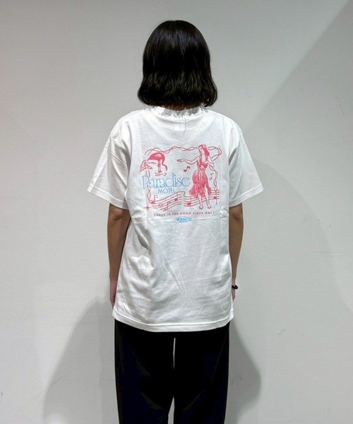MFC STORE(エムエフシーストア)の「MFC STORE PARADICE MOTEL S/S TEE(Tシャツ/カットソー・メンズ・ブラック/ホワイト・XXL/XL/L/M/S)」の12枚目の写真