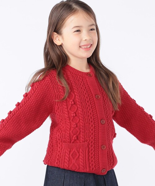 SHIPS(シップス)の「SHIPS KIDS:100~130cm /〈洗濯機可能〉ケーブル ニット ポンポン カーディガン(カーディガン/ボレロ・キッズ・オフホワイト/レッド・100/110/120/130)」の3枚目の写真
