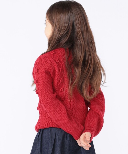 SHIPS(シップス)の「SHIPS KIDS:100~130cm /〈洗濯機可能〉ケーブル ニット ポンポン カーディガン(カーディガン/ボレロ・キッズ・オフホワイト/レッド・100/110/120/130)」の5枚目の写真