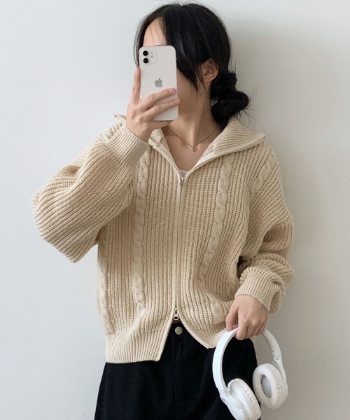 VIVID LADY（ビビッドレディー）の「ダブルジップ ケーブル編みニットカーディガン（ニット/セーター・レディース・カーキ/ワイン/チャコールグレー/クリーム/ベージュ・FREE）」の7枚目の写真