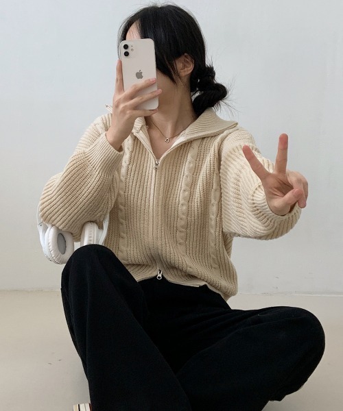 VIVID LADY（ビビッドレディー）の「ダブルジップ ケーブル編みニットカーディガン（ニット/セーター・レディース・カーキ/ワイン/チャコールグレー/クリーム/ベージュ・FREE）」の11枚目の写真