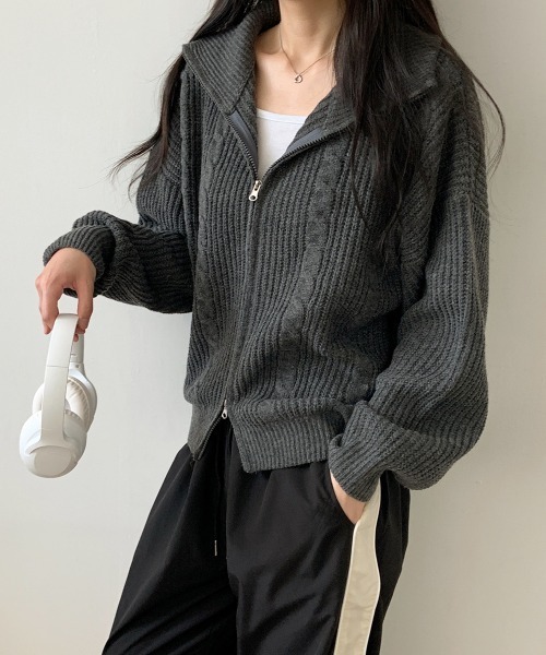 VIVID LADY（ビビッドレディー）の「ダブルジップ ケーブル編みニットカーディガン（ニット/セーター・レディース・カーキ/ワイン/チャコールグレー/クリーム/ベージュ・FREE）」の15枚目の写真