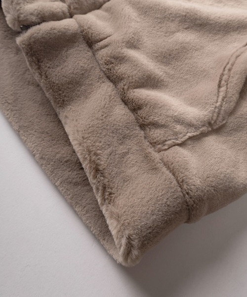 Red Cap Girl(レッドキャプガール)の「【70】【RCG】バックフェルト刺繍 ラビットファー フードブルゾン(ブルゾン・メンズ・モカ/ブラック/ホワイト・M/L)」の8枚目の写真