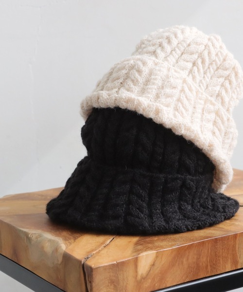 antiqua（アンティカ）の「ケーブル編み ニット帽（ニットキャップ/ビーニー・レディース・アイボリー/ブラック・FREE）」の13枚目の写真