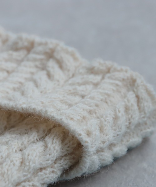 antiqua（アンティカ）の「ケーブル編み ニット帽（ニットキャップ/ビーニー・レディース・アイボリー/ブラック・FREE）」の17枚目の写真