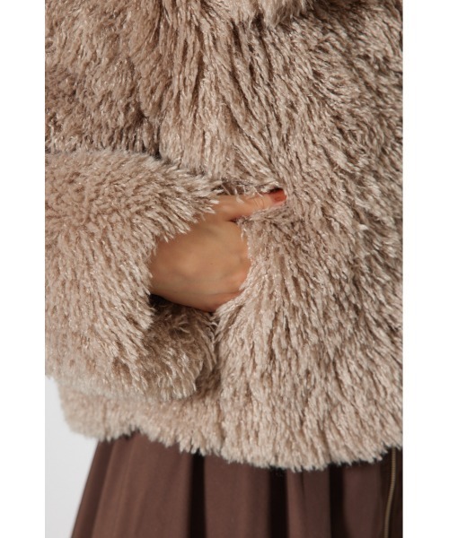 rienda（リエンダ）の「ショート丈フェイクプードルファーブルゾン 秋服（ブルゾン・レディース・ライトベージュ/ダークグレー・SMALL/MEDIUM）」の16枚目の写真