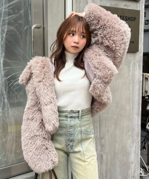 ショート丈フェイクプードルファーブルゾン 秋服（ブルゾン）｜rienda