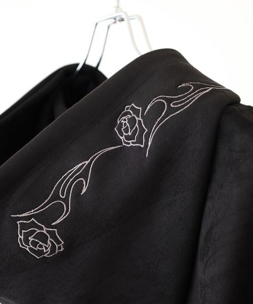 FUNALIVE（ファンアライブ）の「スウェードタッチダンボール 薔薇柄刺繍ダブルZIPパーカー（パーカー・メンズ・オフホワイト/ブラック・L/M）」の12枚目の写真