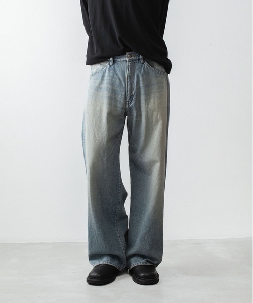 ATTACHMENT(アタッチメント)の「11OZ デニム ワイドジーンズ / 11OZ DENIM WIDE JEANS(デニムパンツ・メンズ・ブラック/ライトインディゴブルー・3/2/1/4)」の2枚目の写真