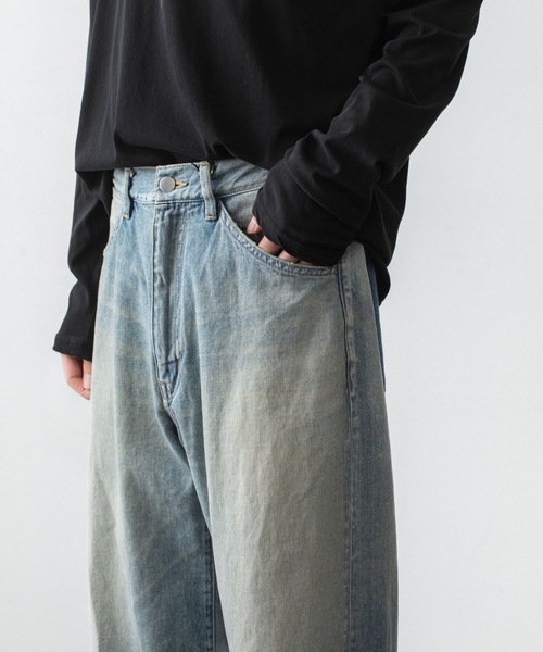 ATTACHMENT(アタッチメント)の「11OZ デニム ワイドジーンズ / 11OZ DENIM WIDE JEANS(デニムパンツ・メンズ・ブラック/ライトインディゴブルー・3/2/1/4)」の8枚目の写真