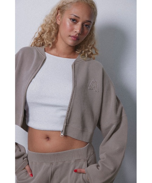 ALEXIA STAM（アリシアスタン）の「Wellness Logo Pigment Cropped Sweat Blouson /ピグメントZIPスウェットトップス（スウェット・レディース・ブルー/チャコールグレー/ブラウン・FREE）」の3枚目の写真
