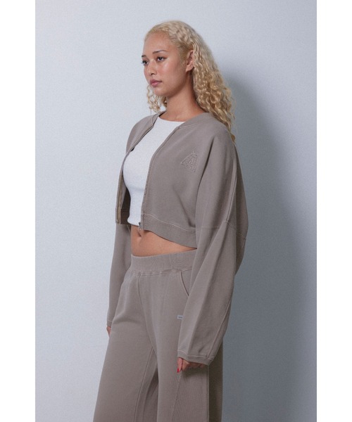 ALEXIA STAM（アリシアスタン）の「Wellness Logo Pigment Cropped Sweat Blouson /ピグメントZIPスウェットトップス（スウェット・レディース・ブルー/チャコールグレー/ブラウン・FREE）」の10枚目の写真