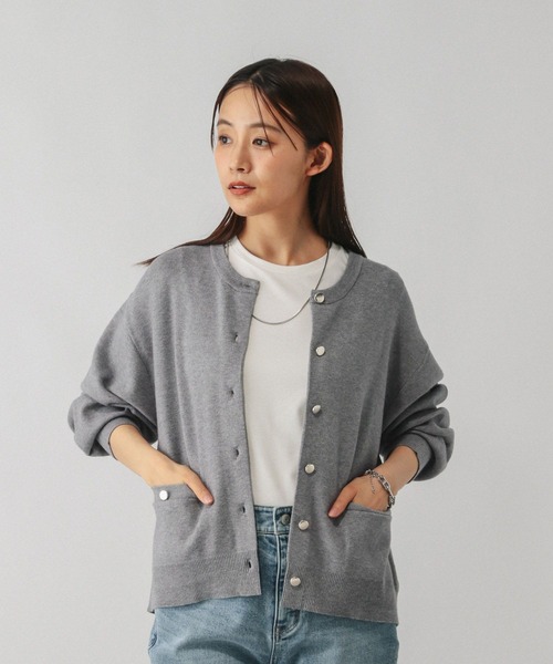 GLOBAL WORK（グローバルワーク）の「メルティクルー金ボタンカーディガン/577879（カーディガン/ボレロ・レディース・ベージュ系その他3/ブラック/ブルー系その他6/ライトグレー/レッド・REGULAR/SHORT）」の3枚目の写真