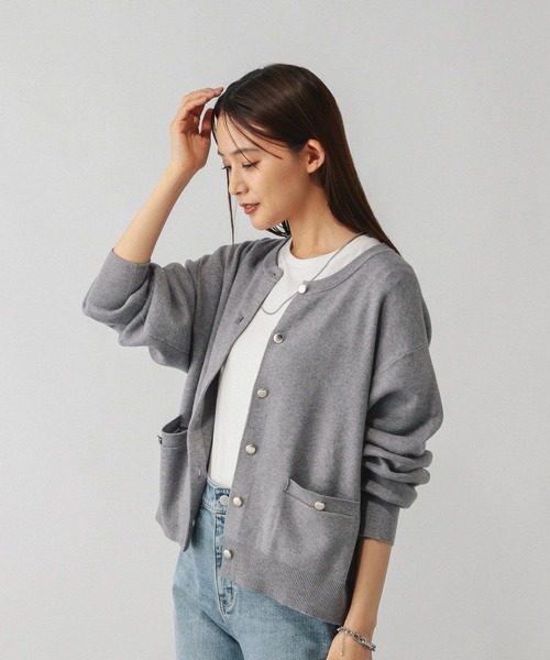 GLOBAL WORK（グローバルワーク）の「メルティクルー金ボタンカーディガン/577879（カーディガン/ボレロ・レディース・ベージュ系その他3/ブラック/ブルー系その他6/ライトグレー/レッド・REGULAR/SHORT）」の15枚目の写真