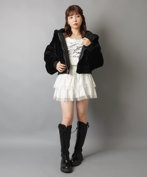 SPINNS（スピンズ）の「【2WAY】ふわもこ×MA-1！リバーシブルあったかブルゾン（ブルゾン・レディース・ブラック/カーキ/アイボリー・ONESIZE）」の12枚目の写真