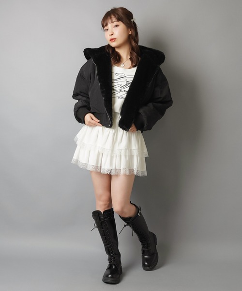 SPINNS（スピンズ）の「【2WAY】ふわもこ×MA-1！リバーシブルあったかブルゾン（ブルゾン・レディース・ブラック/カーキ/アイボリー・ONESIZE）」の17枚目の写真