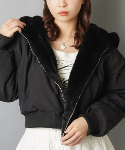 SPINNS（スピンズ）の「【2WAY】ふわもこ×MA-1！リバーシブルあったかブルゾン（ブルゾン・レディース・ブラック/カーキ/アイボリー・ONESIZE）」の15枚目の写真