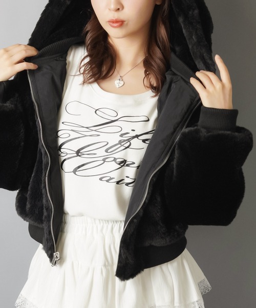 SPINNS（スピンズ）の「【2WAY】ふわもこ×MA-1！リバーシブルあったかブルゾン（ブルゾン・レディース・ブラック/カーキ/アイボリー・ONESIZE）」の7枚目の写真