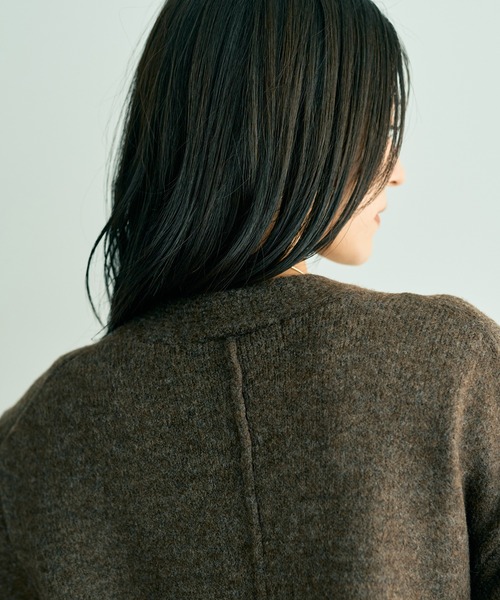 YECCA VECCA（イェッカヴェッカ）の「ミドル丈Vネックカーディガン（カーディガン/ボレロ・レディース・ライトグレー/ブラウン/グリーン系その他3・FREE）」の15枚目の写真