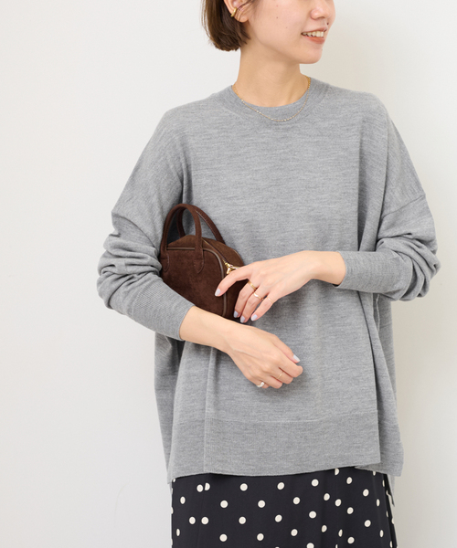 JOURNAL STANDARD relume(ジャーナルスタンダード レリューム)の「《一部WEB限定追加3》BiellaYarnワイドクルーネックプルオーバー(ニット/セーター・レディース・ブラウン/ライトブルー/レッド/ライトグレー/チャコールグレー・FREE)」の2枚目の写真