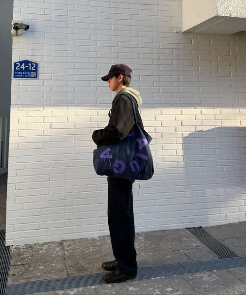 IUGAMAKARAS(イウガマカラス)の「IUGA Big Shopper Bag (Navy)(エコバッグ/サブバッグ・レディース・その他・FREE)」の14枚目の写真