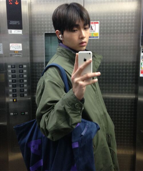 IUGAMAKARAS(イウガマカラス)の「IUGA Big Shopper Bag (Navy)(エコバッグ/サブバッグ・レディース・その他・FREE)」の15枚目の写真