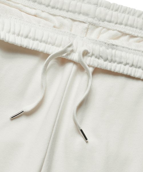 MUSINSA STANDARD WOMAN(ムシンサスタンダードウーマン)の「レディースリラックスラウンジスウェットパンツ【クリーム】(スウェットパンツ・レディース・その他・SMALL/MEDIUM/LARGE/X-SMALL)」の4枚目の写真