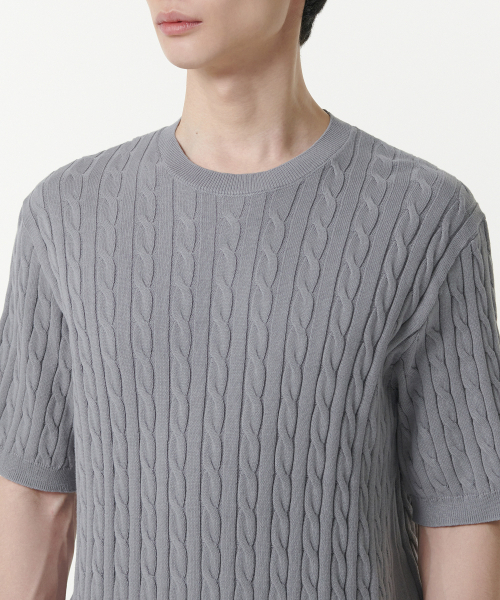 MUSINSA STANDARD（ムシンサスタンダード）の「ケーブルクルーネック半袖ニット[グレー]（ニット/セーター・メンズ・その他・XX-LARGE/LARGE/MEDIUM/X-LARGE）」の4枚目の写真
