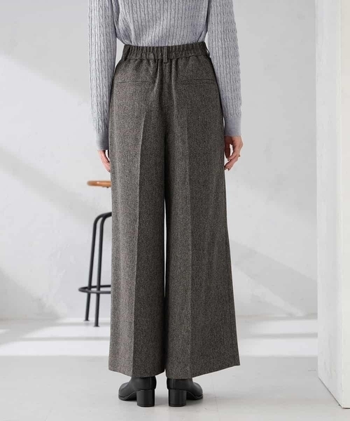 a.v.v(アーヴェヴェ)の「【マシンウォッシャブル/雑誌InRed(宝島社)12月号掲載】ツイード調ワイドパンツ(その他パンツ・レディース・チャコールグレー/ベージュ・36/40/38)」の7枚目の写真