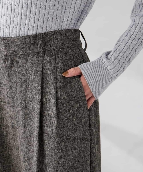 a.v.v(アーヴェヴェ)の「【マシンウォッシャブル/雑誌InRed(宝島社)12月号掲載】ツイード調ワイドパンツ(その他パンツ・レディース・チャコールグレー/ベージュ・36/40/38)」の10枚目の写真