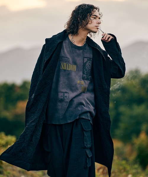 glamb（グラム）の「Sacred Damage Cutsew / セイクリッドダメージカットソー（Tシャツ/カットソー・メンズ・ホワイト/ブラック・S/M/L）」の18枚目の写真