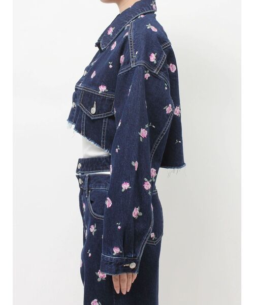 EVRIS（エヴリス）の「Embroideryデニムブルゾン【セットアップ着用可能】（デニムジャケット・レディース・ブラック/インディゴブルー・FREE）」の13枚目の写真