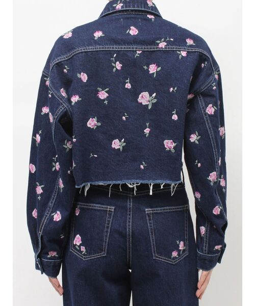 EVRIS（エヴリス）の「Embroideryデニムブルゾン【セットアップ着用可能】（デニムジャケット・レディース・ブラック/インディゴブルー・FREE）」の14枚目の写真