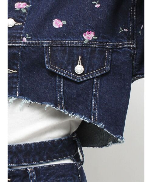 EVRIS（エヴリス）の「Embroideryデニムブルゾン【セットアップ着用可能】（デニムジャケット・レディース・ブラック/インディゴブルー・FREE）」の18枚目の写真