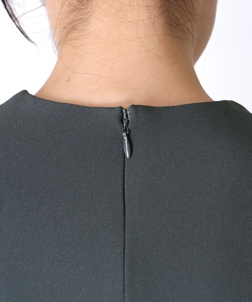 Jines（ジネス）の「チュールペプラムブラウス（シャツ/ブラウス・レディース・ブラック/グレー・38）」の20枚目の写真