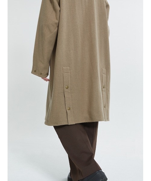 Barbour（バブアー）の「"JAPAN LIMITED"【EXMOOR / エクスモア】 ウール ミドルレングス コート（ユニセックス）（ステンカラーコート・メンズ・ベージュ/ネイビー・34/36/38/40）」の10枚目の写真