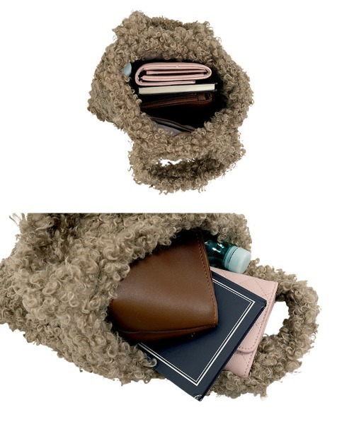 KOBE LETTUCE（コウベレタス）の「[ Yuumiさんコラボ ]ファーバッグ（ハンドバッグ・レディース・ブラウン/アイボリー/グレイッシュベージュ・F）」の13枚目の写真