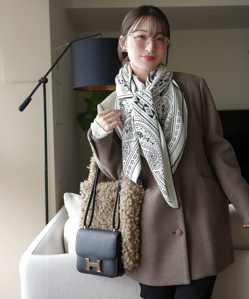 KOBE LETTUCE（コウベレタス）の「[ Yuumiさんコラボ ]ファーバッグ（ハンドバッグ・レディース・ブラウン/アイボリー/グレイッシュベージュ・F）」の18枚目の写真