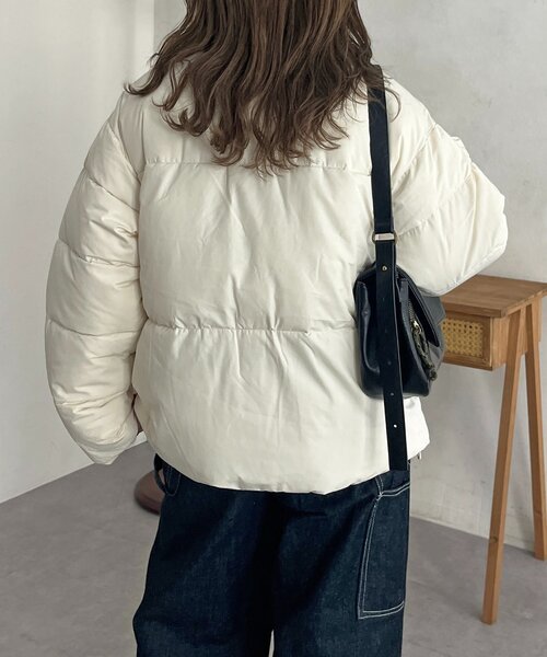 U.S. POLO ASSN.（ユーエスポロアッスン）の「襟コーデュロイ撥水中綿ジャケット（ブルゾン・レディース・アイボリー/ブラック/ネイビー・FREE）」の8枚目の写真