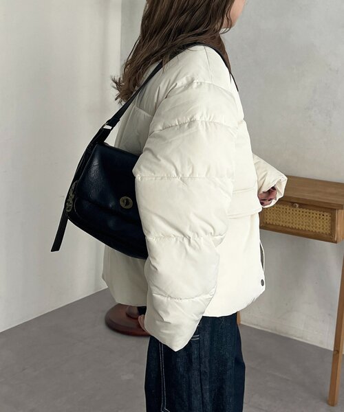 U.S. POLO ASSN.（ユーエスポロアッスン）の「襟コーデュロイ撥水中綿ジャケット（ブルゾン・レディース・アイボリー/ブラック/ネイビー・FREE）」の9枚目の写真