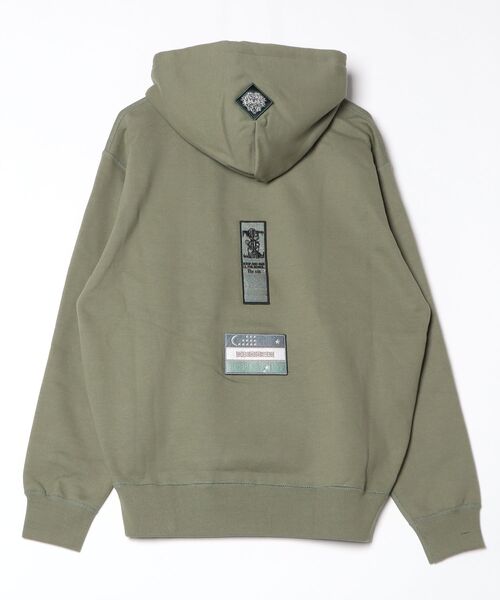 Children of the discordance（チルドレン オブ ザ ディスコ-ダンス）の「Children of the discordance / dawn PATCH HOODIE / COTDCS-269（パーカー・メンズ・ブラック/オリーブ・3/1/2）」の4枚目の写真